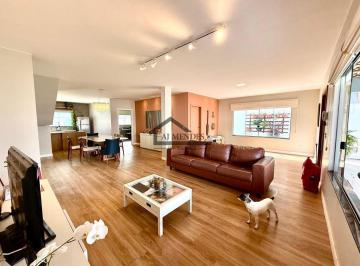 Casa de 4 quartos, Sobradinho · SOBRADO / 4 QUARTOS / BANHEIRA / 2 SALAS / ALTO DA BOA VISTA - SOBRADINHO DF