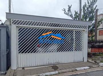 Casa · 160m² · 3 Quartos · 2 Vagas · Casa com 3 quartos sendo 1 suíte e 2 vagas de garagem.