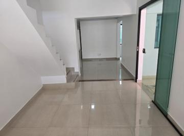 Casa de 4 quartos, Sobradinho · Casa c/4 Quartos (1 suíte) na QD 2 de Sobradinho.