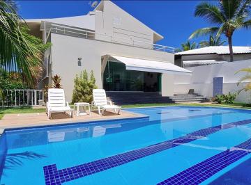Piscina privativa · Casa em condomínio alto luxo com 5 suítes e piscina, possuindo 891 metros