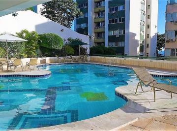 Apartamento de 2 quartos, Salvador · Vendo Lindo Apartamento 2 quarto Ondina com Piscina, Camareira e segurança 24h