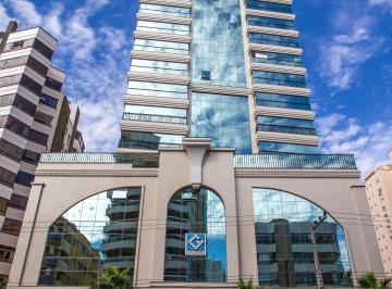 Apartamento de 4 quartos, Itapema · Apartamento de 4 suítes em 36 vezes para pagar ! em meia praia