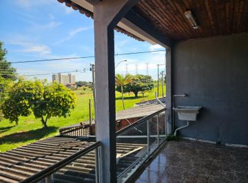 Casa de 6 quartos, Samambaia · Sobrado a Venda na QR 103 Samambaia Sul