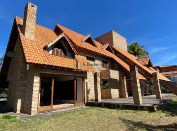 Casa · 1366m² · 6 Quartos · 8 Vagas · Exuberante residência estilo Normando (fase acabamento 1.366 m2) Tamboré 1
