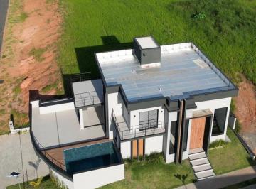 Casa · 286m² · 4 Quartos · 4 Vagas · Casa de Alto Padrão à Venda no Condomínio Portal Lamis!