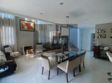Casa · 396m² · 4 Quartos · 2 Vagas · Casa 4 dormitórios 396m²