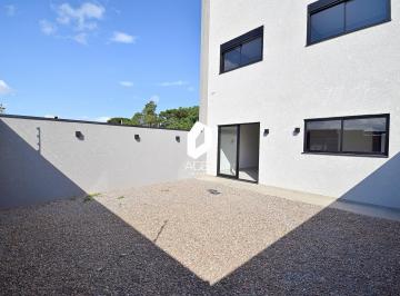 Casa · 169m² · 4 Quartos · 4 Vagas · Casa em condomínio fechado, em construção. 169 m2, 4 suítes.