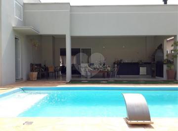 Casa · 230m² · 3 Quartos · 4 Vagas · Condomínio com 3 quartos à venda em Ipiranga - SP