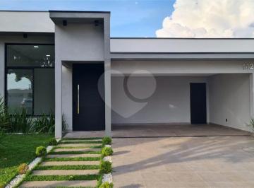 Casa · 187m² · 3 Quartos · 4 Vagas · Condomínio com 3 quartos à venda em Cascata - SP