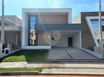 Casa · 173m² · 3 Quartos · 4 Vagas · Condomínio com 3 quartos à venda em Parque brasil 500 - SP