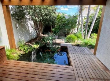 Casa · 242m² · 4 Quartos · 2 Vagas · Condomínio com 4 quartos à venda em Parque Bom Retiro - SP