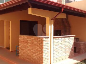 Casa · 380m² · 3 Quartos · 2 Vagas · Condomínio com 3 quartos à venda em Rainha - SP