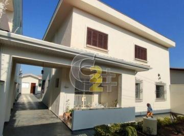 Casa · 230m² · 4 Quartos · 5 Vagas · Sobrado á venda em Moema, 4 quartos, 4 suítes, 5 vagas de garagem