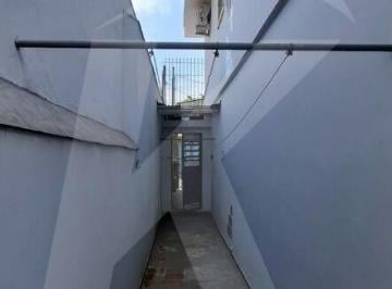 Casa · 122m² · 2 Quartos · 2 Vagas · Sobrado c/ 2 quartos, sala, cozinha independente e 2 vagas de garagem no Jardim Brasil, zn