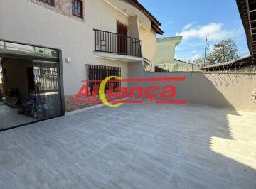 Casa · 206m² · 4 Quartos · 3 Vagas · Sobrado Residencial jardim são Ricardo!!