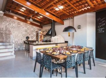 Casa · 310m² · 3 Quartos · 4 Vagas · Sobrado com uma metragem de 310 m² - 4 Vagas de garagens - Santa Terezinha - São Bernardo do Campo