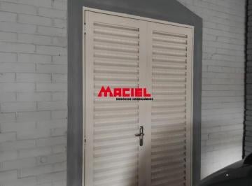 Casa · 98m² · 2 Quartos · 1 Vaga · CASA NA AVENIDA PRINCIPAL DO EUGENIO DE MELLO