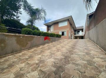 Casa · 261m² · 5 Quartos · 6 Vagas · Sobrado com 261,34m² 5 quartos, à venda, no bairro Centro em Piraquara