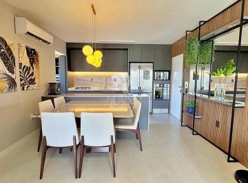 Apartamento · 90m² · 2 Quartos · 1 Vaga · Apartamento de 2 dormitórios a venda em Jurerê!