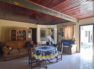 Casa · 450m² · 4 Quartos · 3 Vagas · Casa à Venda - Camboinhas, 4 Quartos,  450 m² - Niterói