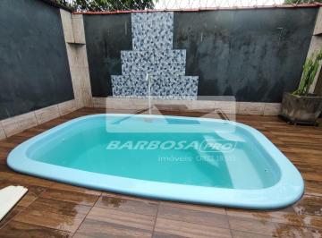 Casa · 141m² · 3 Quartos · 1 Vaga · Casa 3 quartos com piscina à venda no Jardim Serrano em Caldas Novas-GO
