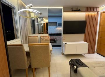 Apartamento · 48m² · 2 Quartos · 1 Vaga · Apto 2qtos reformado, perto do metrô, Samambaia, financia e FGTS - 70