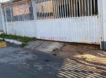 Casa · 130m² · 3 Quartos · 1 Vaga · Casa com 03 kit no lote, qr 205 Samambaia norte Df
