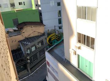 Apartamento · 80m² · 2 Quartos · Apartamento Centro 02 Dormitórios - Proximo de tudo !!