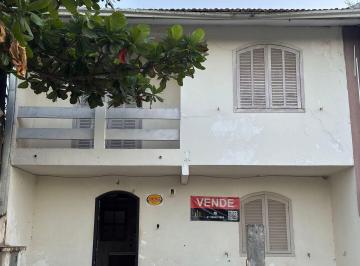 Casa · 100m² · 3 Quartos · 2 Vagas · Casa Sobrado em Praia Grande, Matinhos/PR