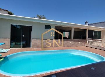 Casa · 250m² · 6 Quartos · 3 Vagas · 270C - Casa com piscina em Praia de Leste
