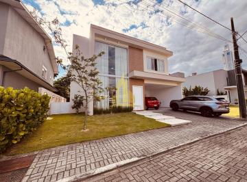 Casa · 270m² · 3 Quartos · 2 Vagas · Casa à venda em Balneário Camboriú/SC