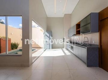 cfcdd86b-7076-47dd-b8bc-7c8d96ac4764.webp · Casa à venda - no Centro