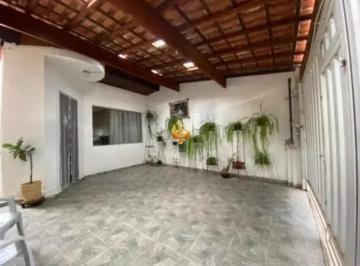 Foto 01 · Casa à venda no Jardim Continental, em Taubaté-SP: 2 quartos, 1 suíte, 1 sala, 2 banheiros, 2 vagas,