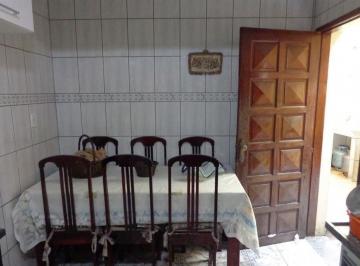 Casa · 320m² · 3 Quartos · 2 Vagas · Sobrado a venda com 3 dorms (1 suíte) e com 2 vagas de garagem