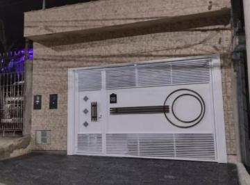 Casa · 125m² · 3 Quartos · 2 Vagas · Casa à venda no Jardim Mitsutani com 125m² 3 dormitórios 2 banheiros 2 vagas