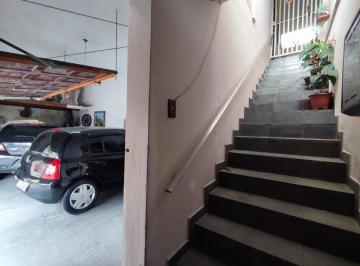 Casa · 250m² · 4 Quartos · 2 Vagas · Casa 4 dormitórios 2 Vagas Próximo ao Centro de Itaquera!