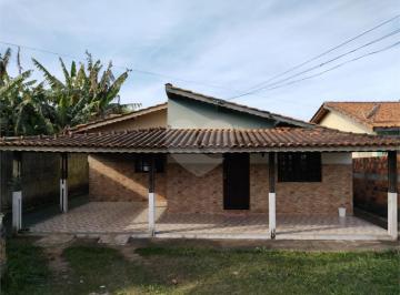 Rural · 130m² · 3 Quartos · 2 Vagas · Chácara com 3 quartos à venda em Condomínio Fazenda Palmeiras Imperiais - SP