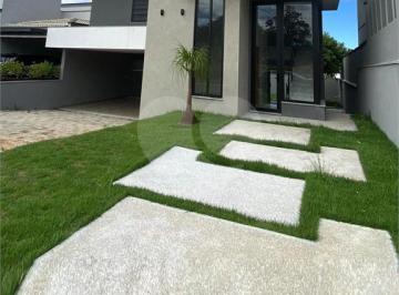 Casa · 354m² · 3 Quartos · 4 Vagas · Condomínio com 3 quartos à venda em Medeiros - SP
