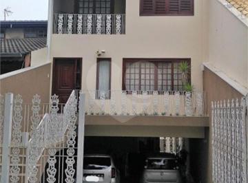 Casa · 228m² · 3 Quartos · 3 Vagas · Sobrado com 3 quartos à venda em Vila Galvão - SP