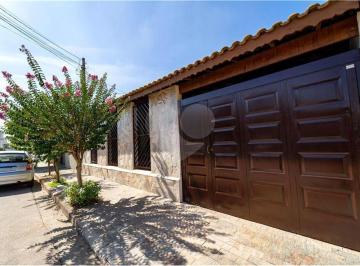 Casa · 328m² · 4 Quartos · 5 Vagas · Casa térrea com 4 quartos à venda em Vila Garcia - SP
