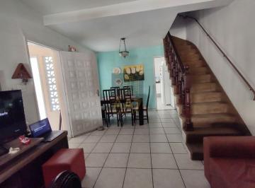 Casa · 131m² · 3 Quartos · 2 Vagas · SOBRADO EM RUA PARTICULAR -  3 DORMITÓRIOS COM 1 SUÍTE / UM VERDADEIRO REFÚGIO!!