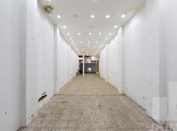 Comercial · 300m² · Loja com 4 salas em Cantro