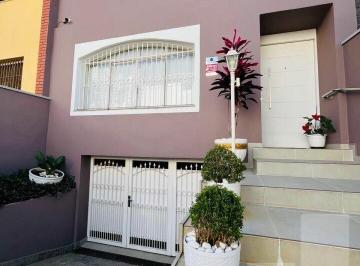 Casa · 230m² · 4 Quartos · 3 Vagas · Casa assobradada com 230 metros e 3 vagas, excelente localização - Perdizes