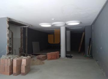 Comercial · 225m² · INVESTIMENTO e BOM NEGÓCIO Casa comercial no bairro de Vila Buarque. Ótima localização.