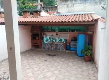 Casa · 217m² · 3 Quartos · 4 Vagas · Sobrado com 3 dorms, 1 suíte, 4 vagas, 217m2 na Vila Comercial