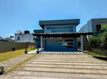 Casa · 222m² · 4 Quartos · 2 Vagas · Belissima Casa em condominio fechado - ilha da lagoa - 15x30