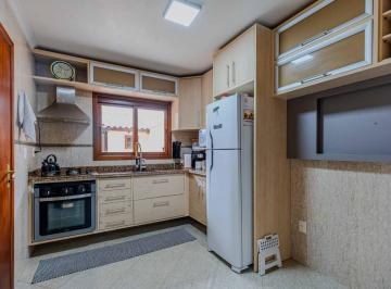 693678_ib6FCA51D58MKhX74U_69367867f28ecd84054.jpg · Belíssima casa MOBILIADA em condomínio fechado com 3 quartos