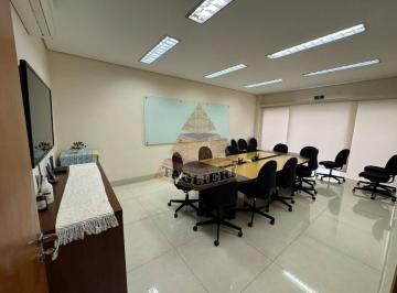 Casa · 310m² · 4 Vagas · Casa Comercial Carrão impecável, fino acabamento. Grande e arejada
