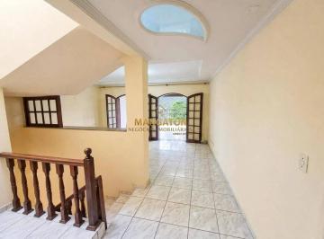 f98cfb2f657a9d0dfba02b983f1bd374b032285f · Casa Sobrado Jardim Caçula