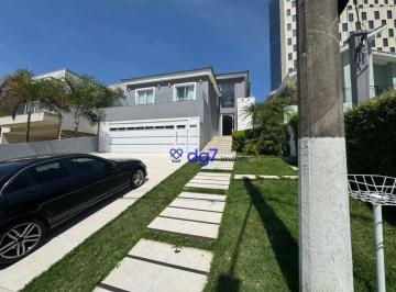 8f832936859a060c14ff9547cc3770d0789c1406 · Casa em condomínio no Alpha Plus 4 suítes e 6 vagas 515 metros